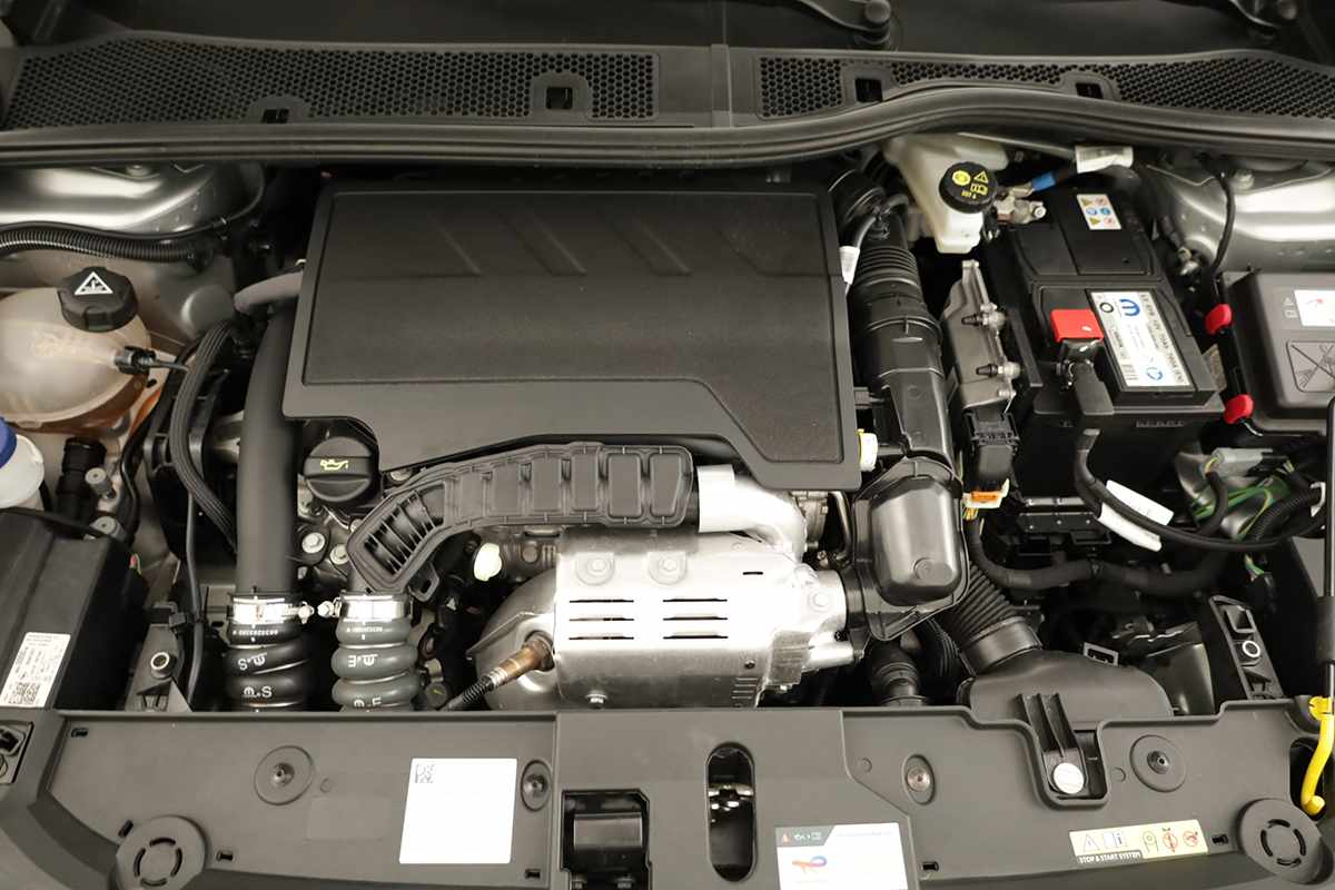 opel-corsa-2025-gasolina-1199cc