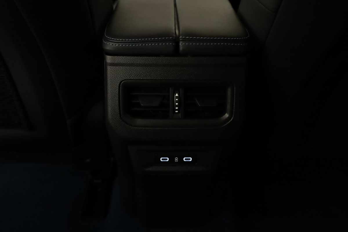 renault-rafale-2025-hibrido-a-gasolina-1199cc