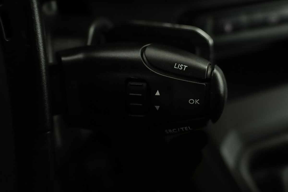 peugeot-expert-2023-diesel-1499cc