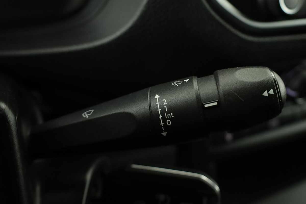 peugeot-expert-2023-diesel-1499cc