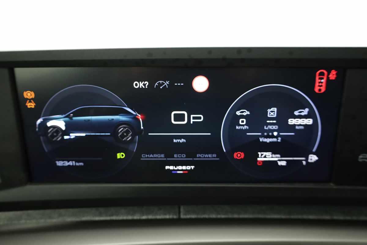 peugeot-5008-2025-gasolina-1199cc