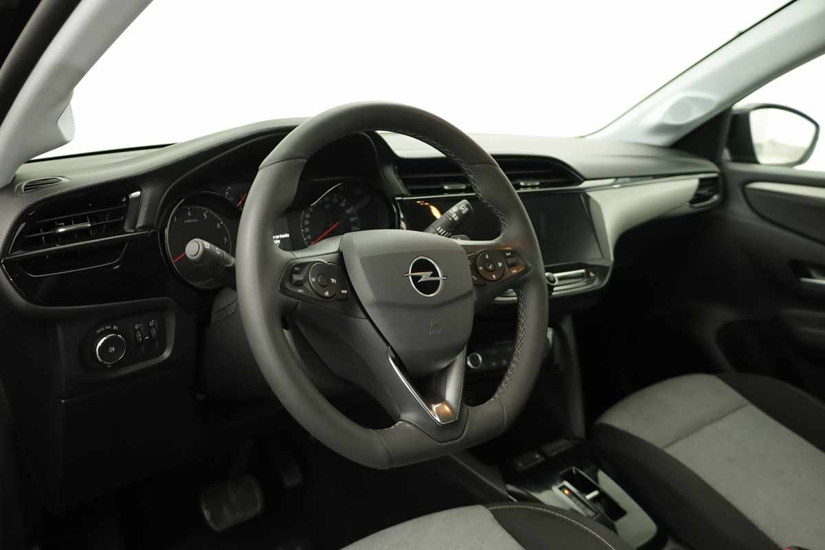 opel-corsa-2025-gasolina-1199cc