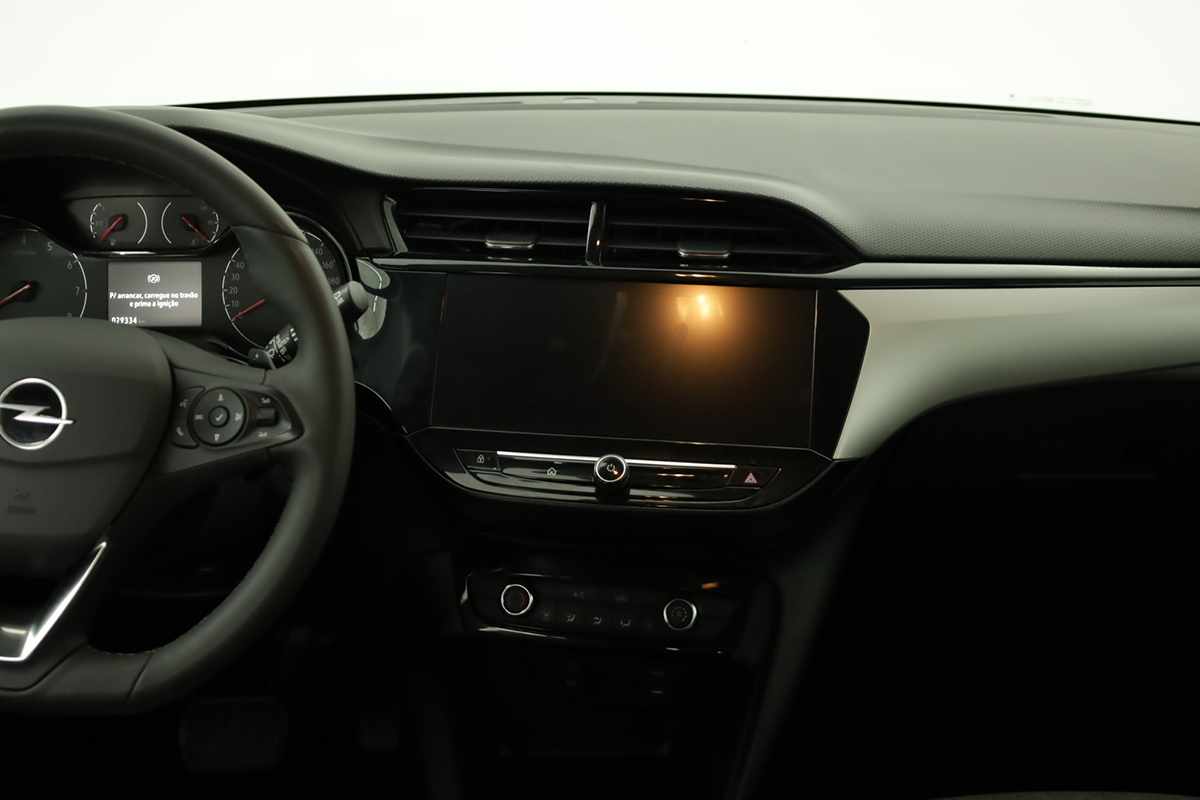 opel-corsa-2025-gasolina-1199cc