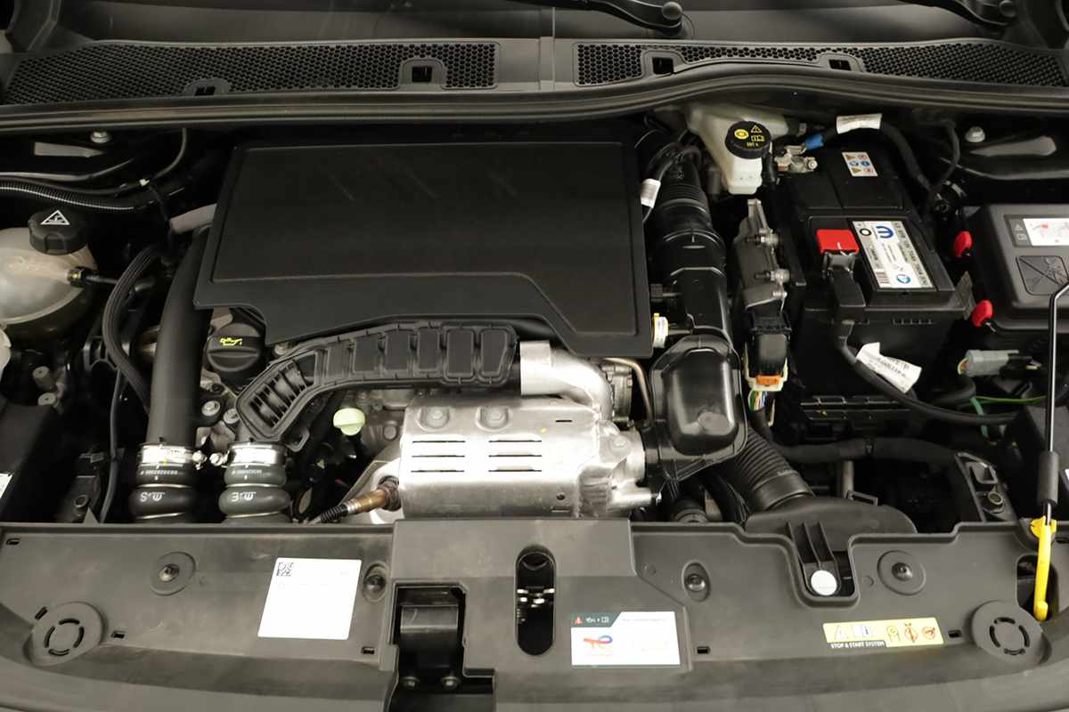 opel-corsa-2025-gasolina-1199cc