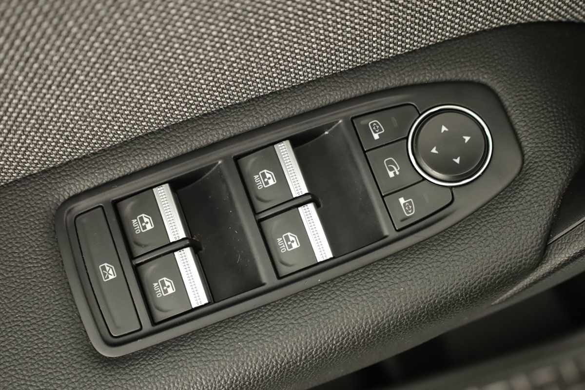 renault-captur-2025-gpl-999cc