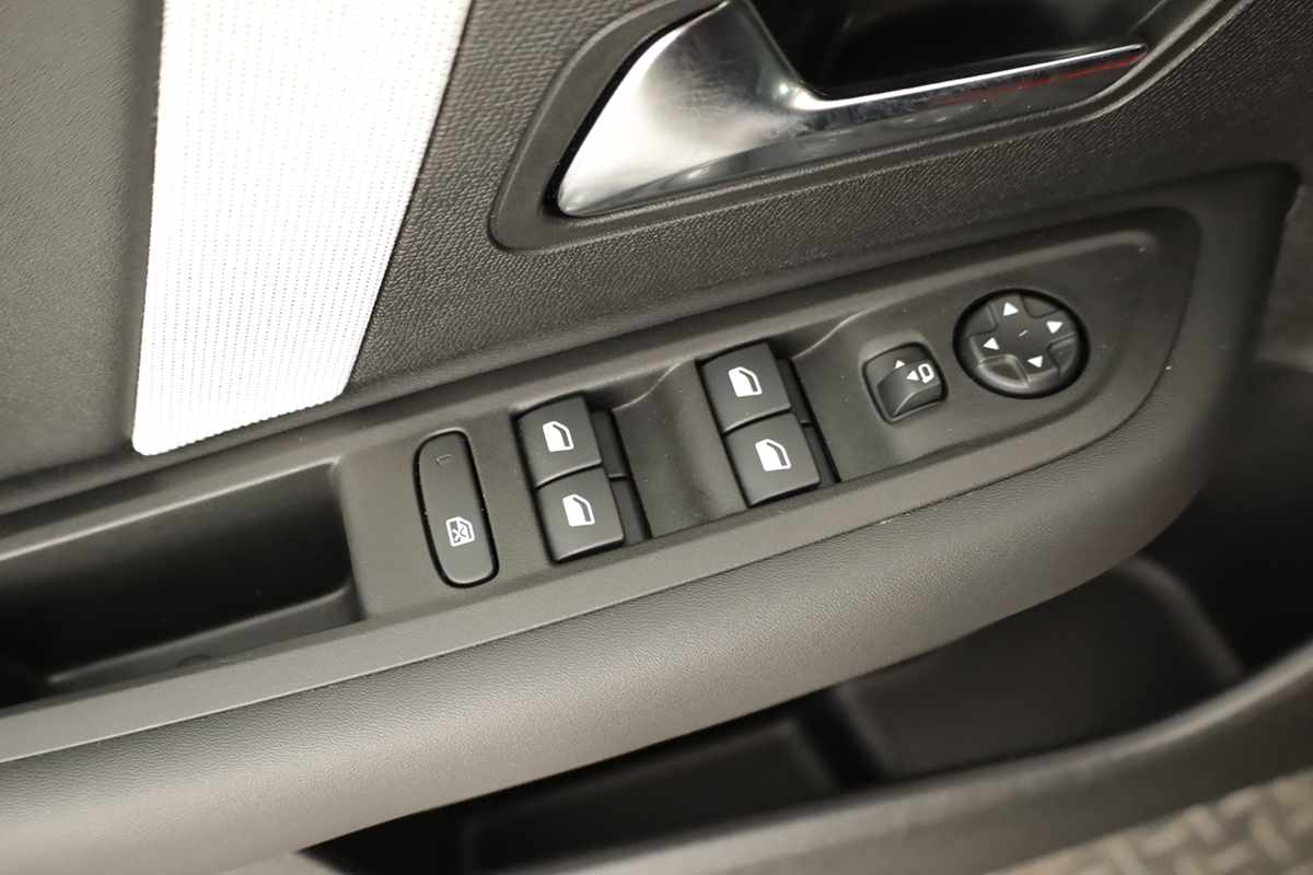 citroen-c4-2025-gasolina-1199cc