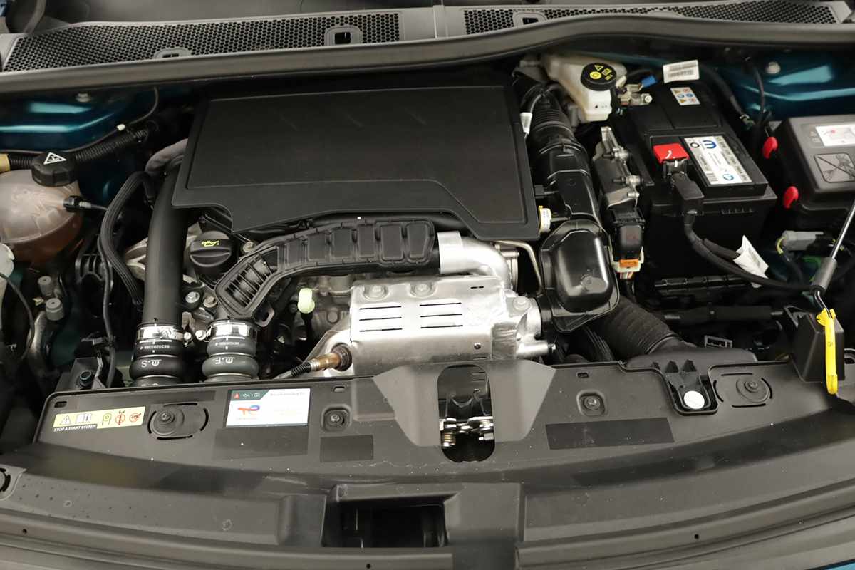 peugeot-2008-2025-gasolina-1199cc