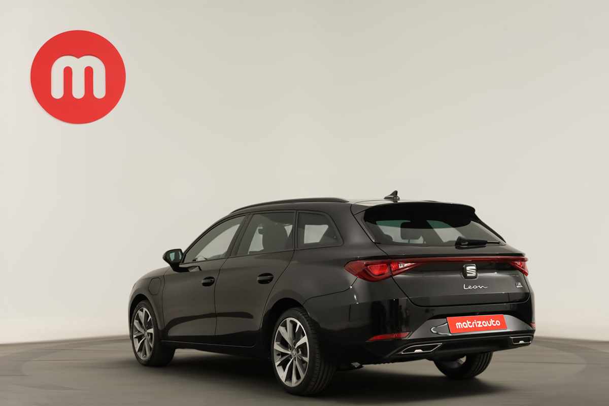 seat-leon-st-2025-hibrido-a-gasolina-1498cc