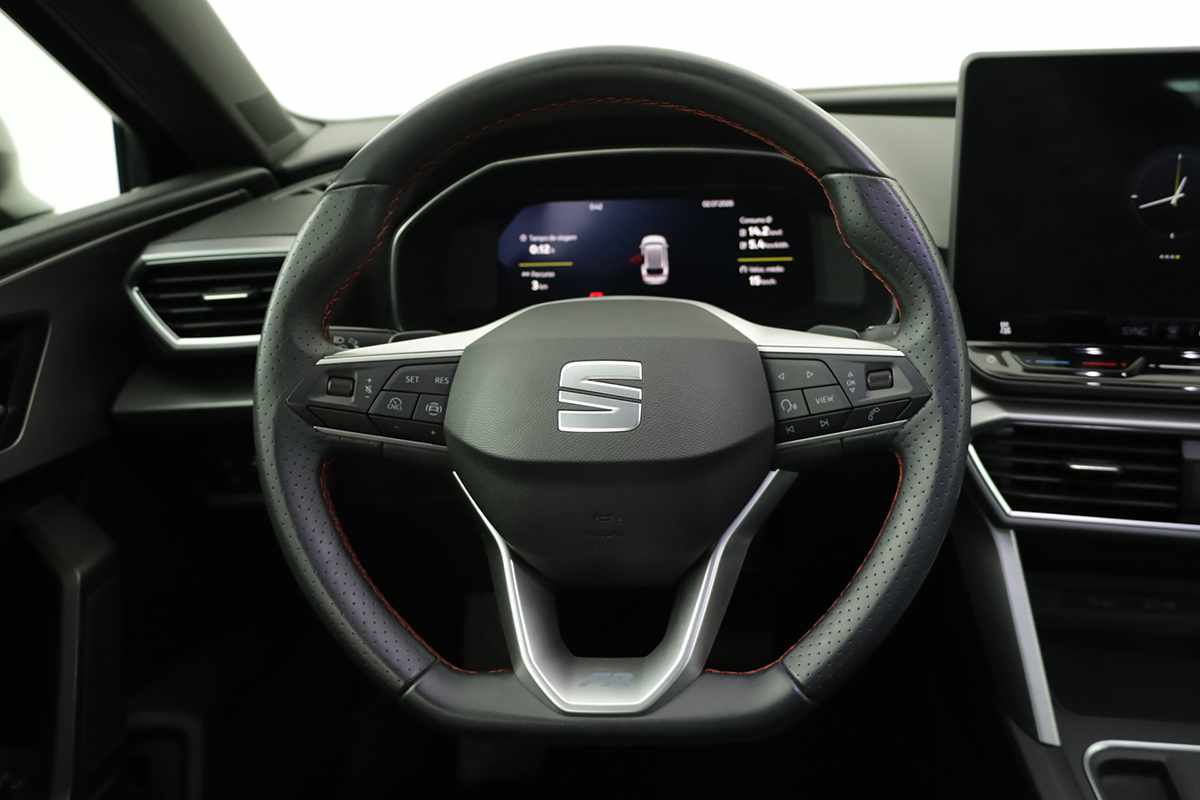 seat-leon-st-2025-hibrido-a-gasolina-1498cc
