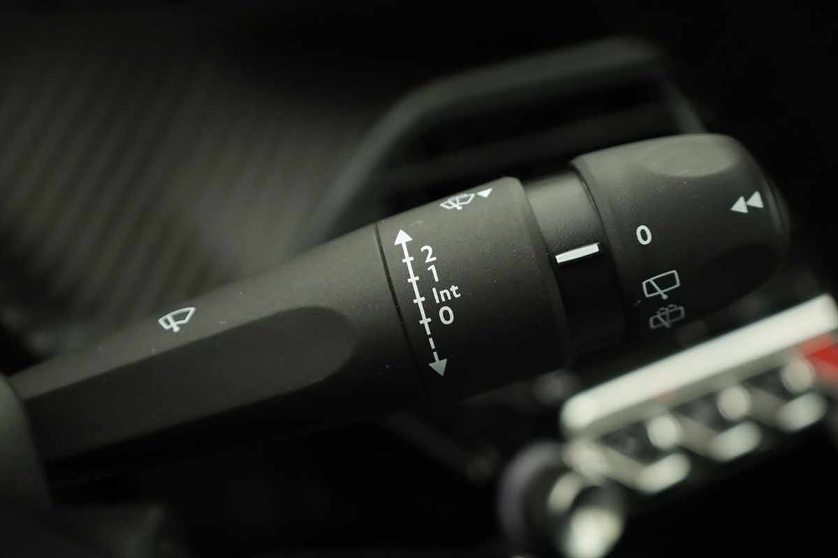 peugeot-208-2025-gasolina-1199cc