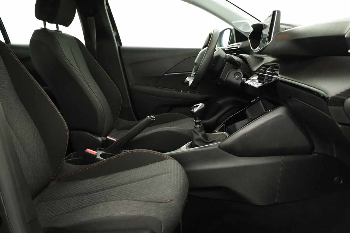 peugeot-208-2025-gasolina-1199cc