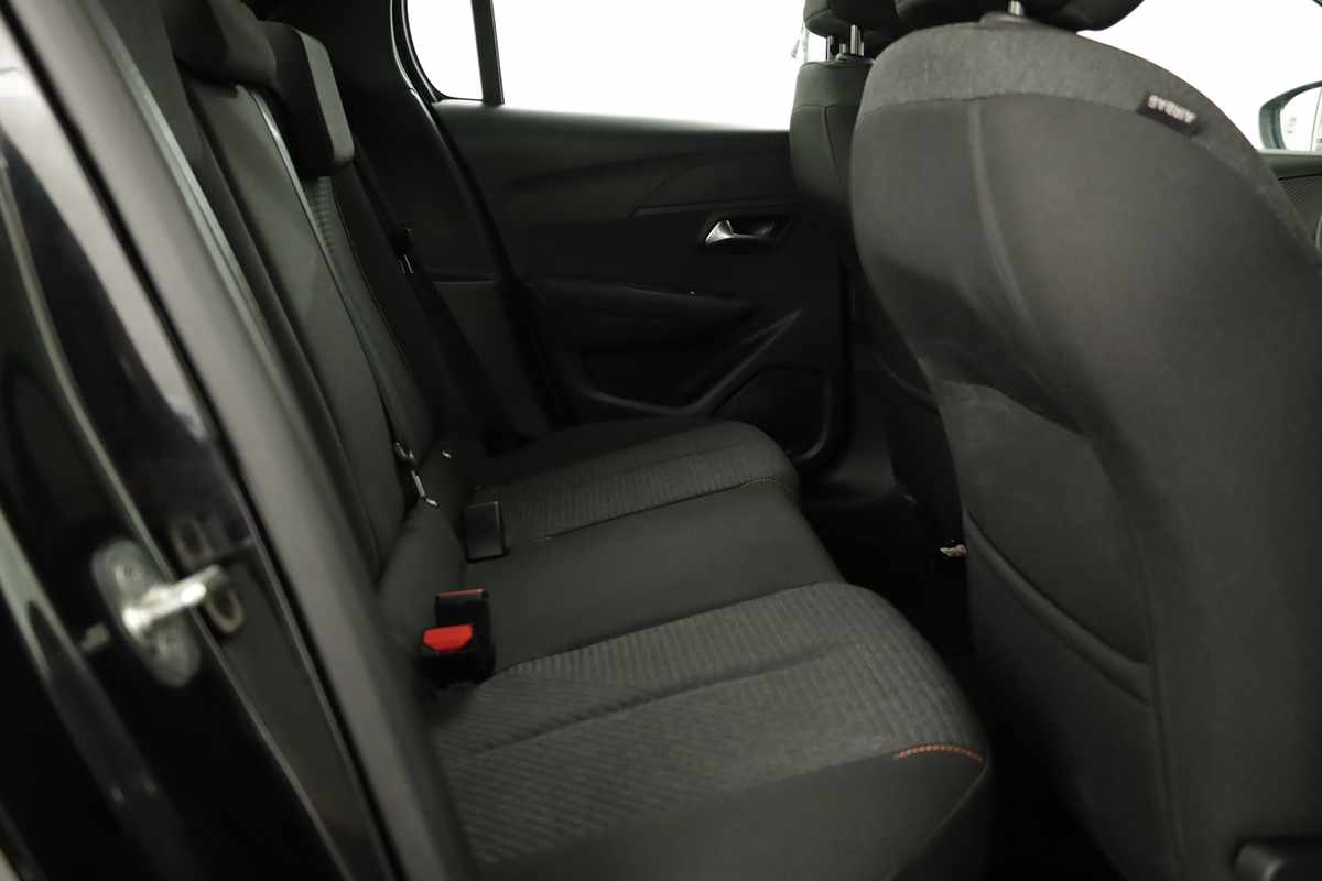 peugeot-208-2025-gasolina-1199cc