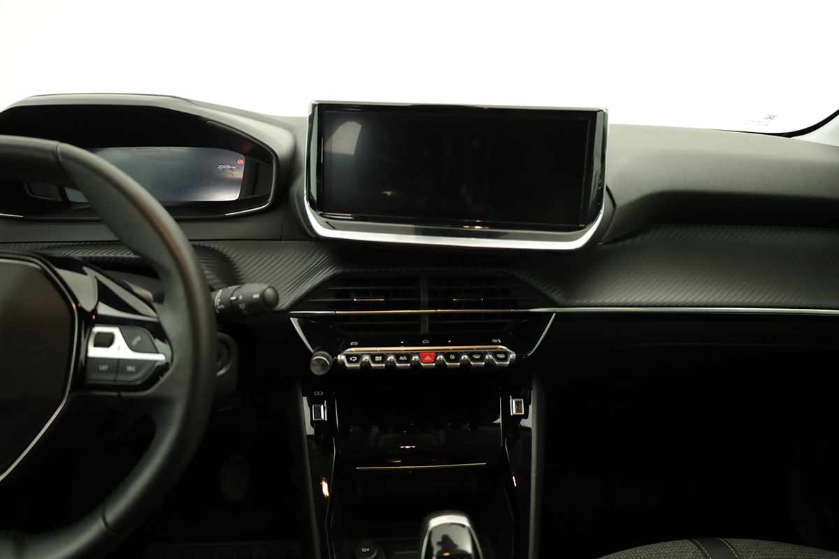 peugeot-208-2025-gasolina-1199cc