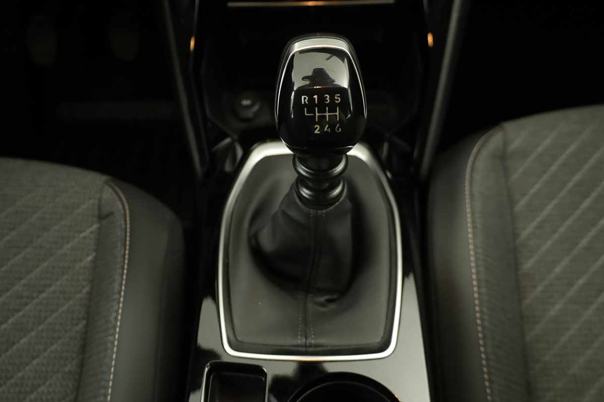 peugeot-208-2025-gasolina-1199cc