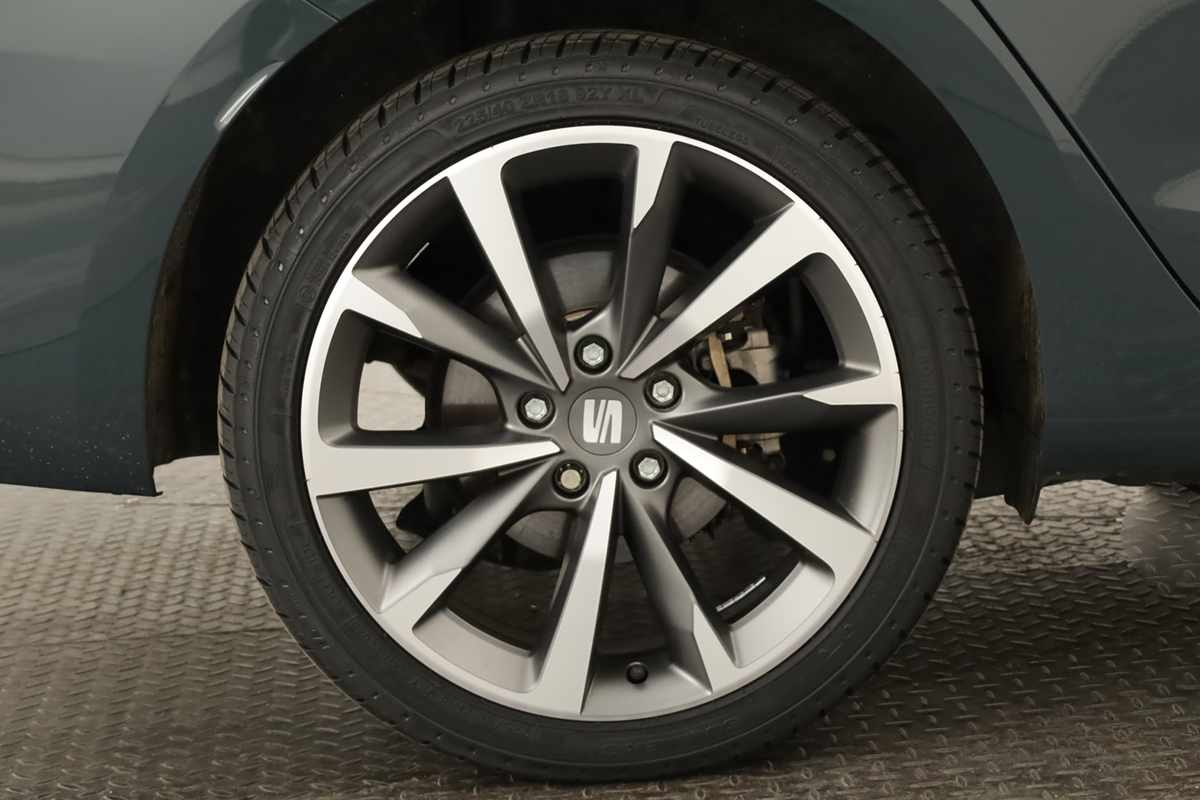 seat-leon-st-2025-hibrido-a-gasolina-1498cc
