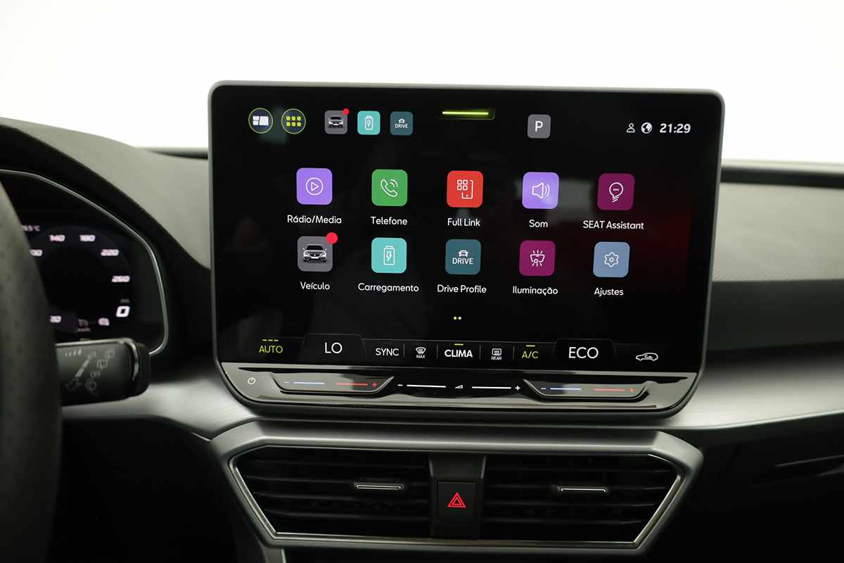 seat-leon-st-2025-hibrido-a-gasolina-1498cc