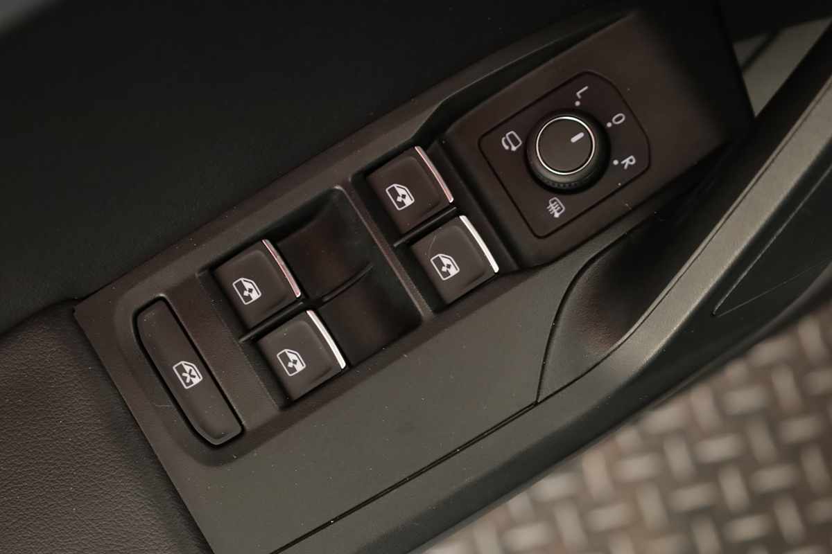 seat-leon-st-2025-hibrido-a-gasolina-1498cc