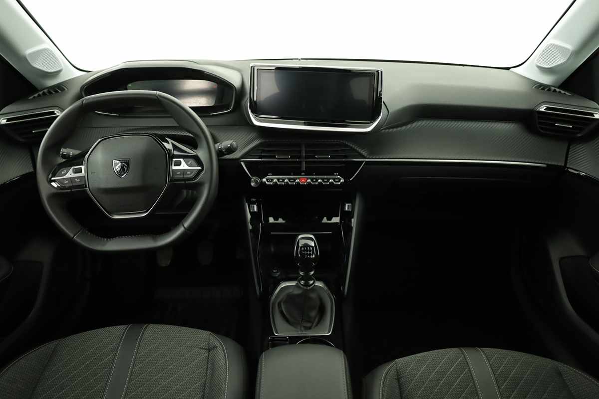 peugeot-208-2025-gasolina-1199cc