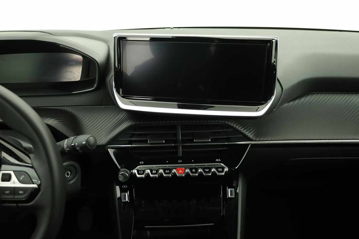 peugeot-208-2025-gasolina-1199cc