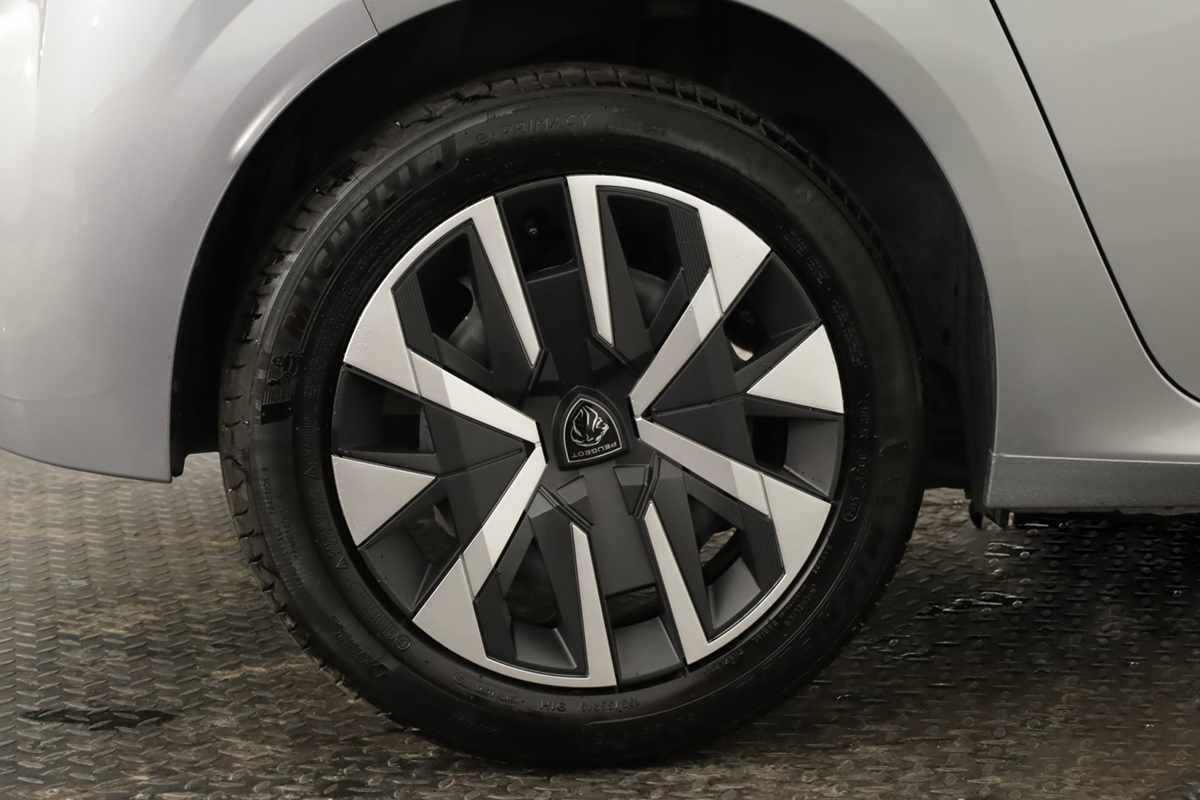 peugeot-208-2025-gasolina-1199cc