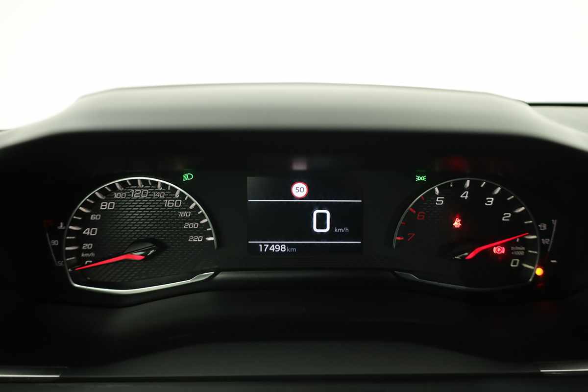 peugeot-208-2025-gasolina-1199cc