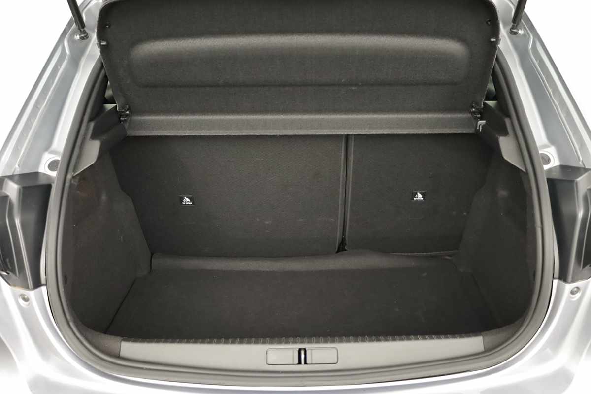 peugeot-208-2025-gasolina-1199cc