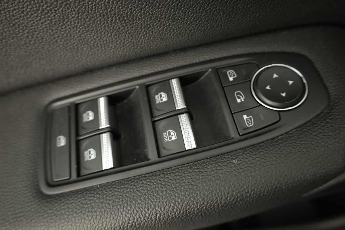 renault-captur-2023-gpl-999cc
