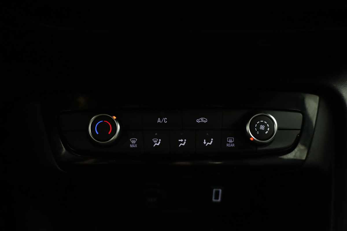 opel-corsa-2025-gasolina-1199cc