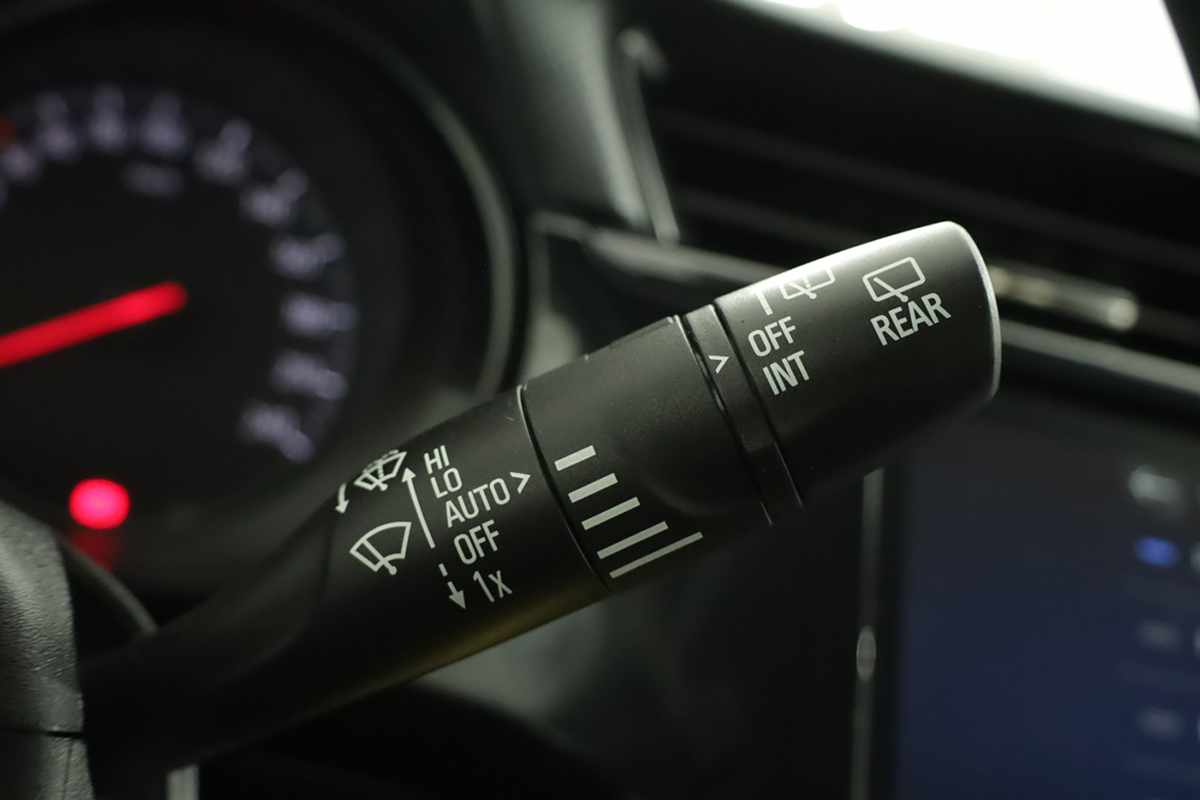 opel-corsa-2025-gasolina-1199cc