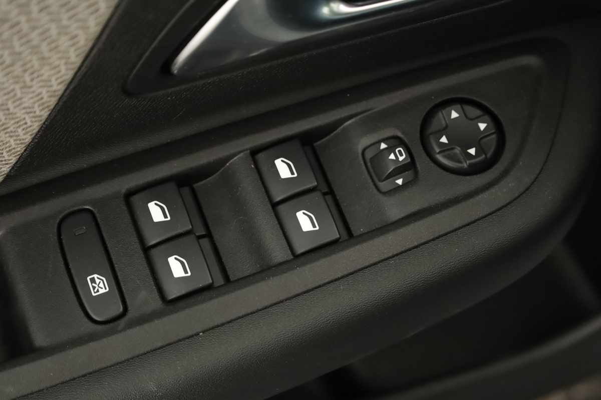 citroen-c4-2024-gasolina-1199cc