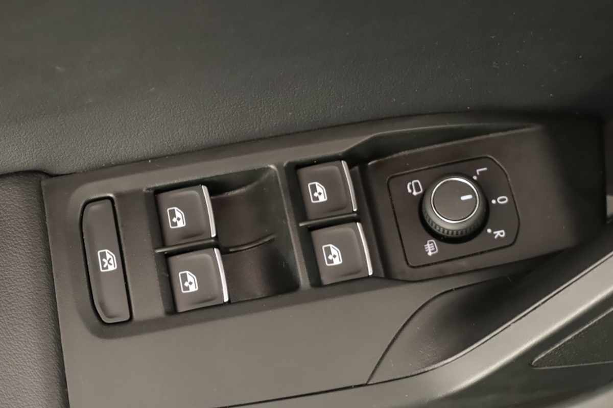 seat-leon-st-2025-hibrido-a-gasolina-1498cc
