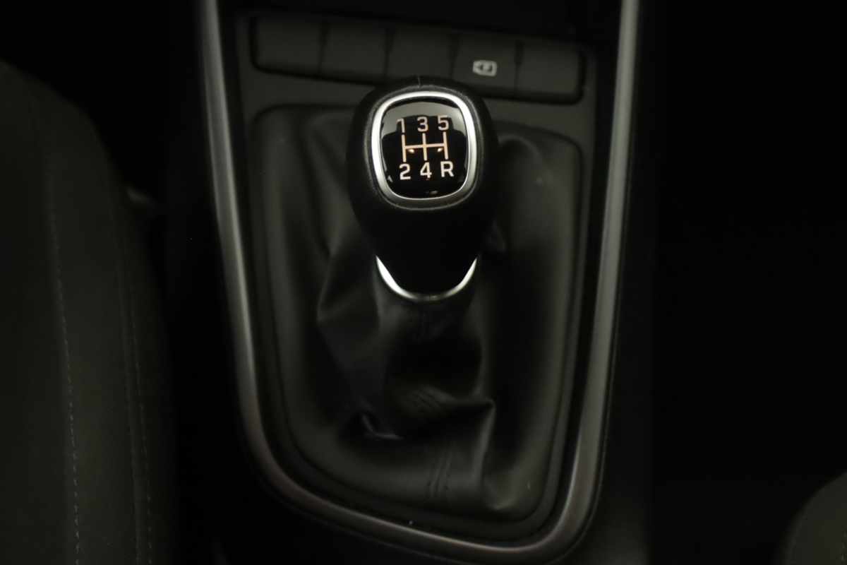 hyundai-i20-2025-gasolina-1197cc
