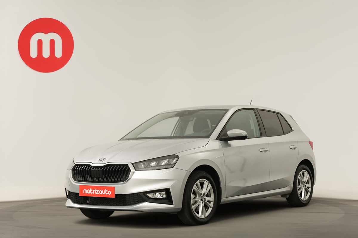 skoda-fabia-2025-gasolina-999cc