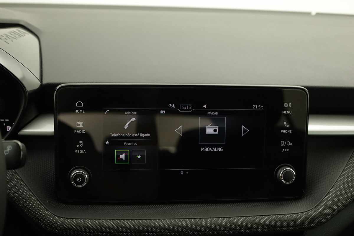 skoda-fabia-2025-gasolina-999cc