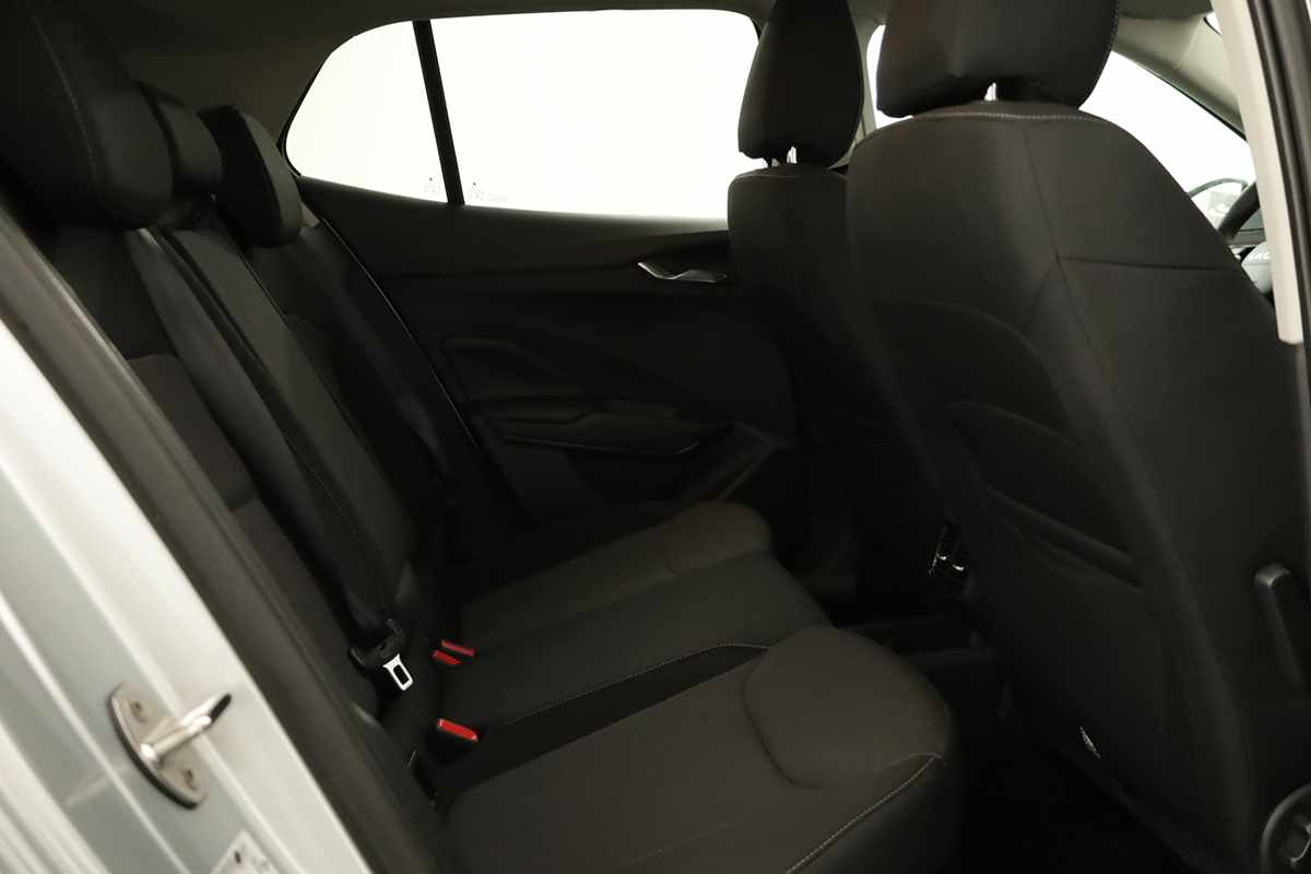 skoda-fabia-2025-gasolina-999cc