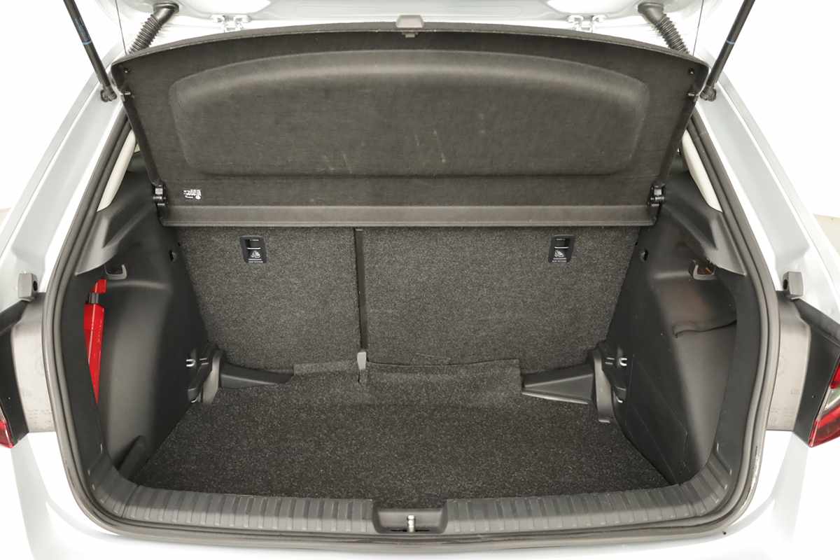 skoda-fabia-2025-gasolina-999cc