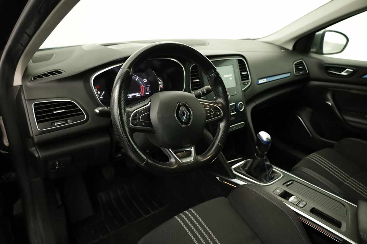 renault-megane-sport-tourer-2020-diesel-1461cc