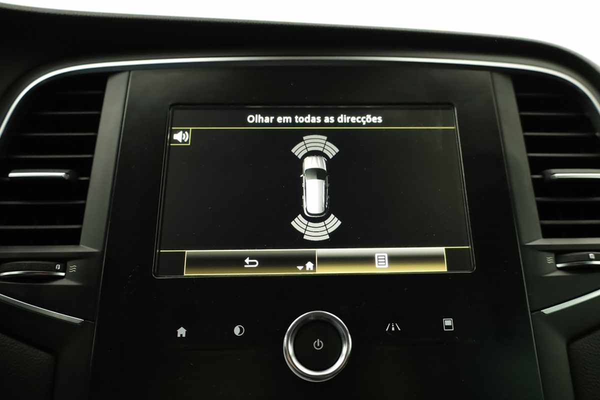 renault-megane-sport-tourer-2020-diesel-1461cc