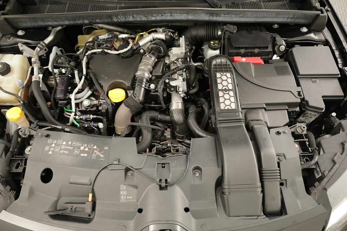 renault-megane-sport-tourer-2020-diesel-1461cc