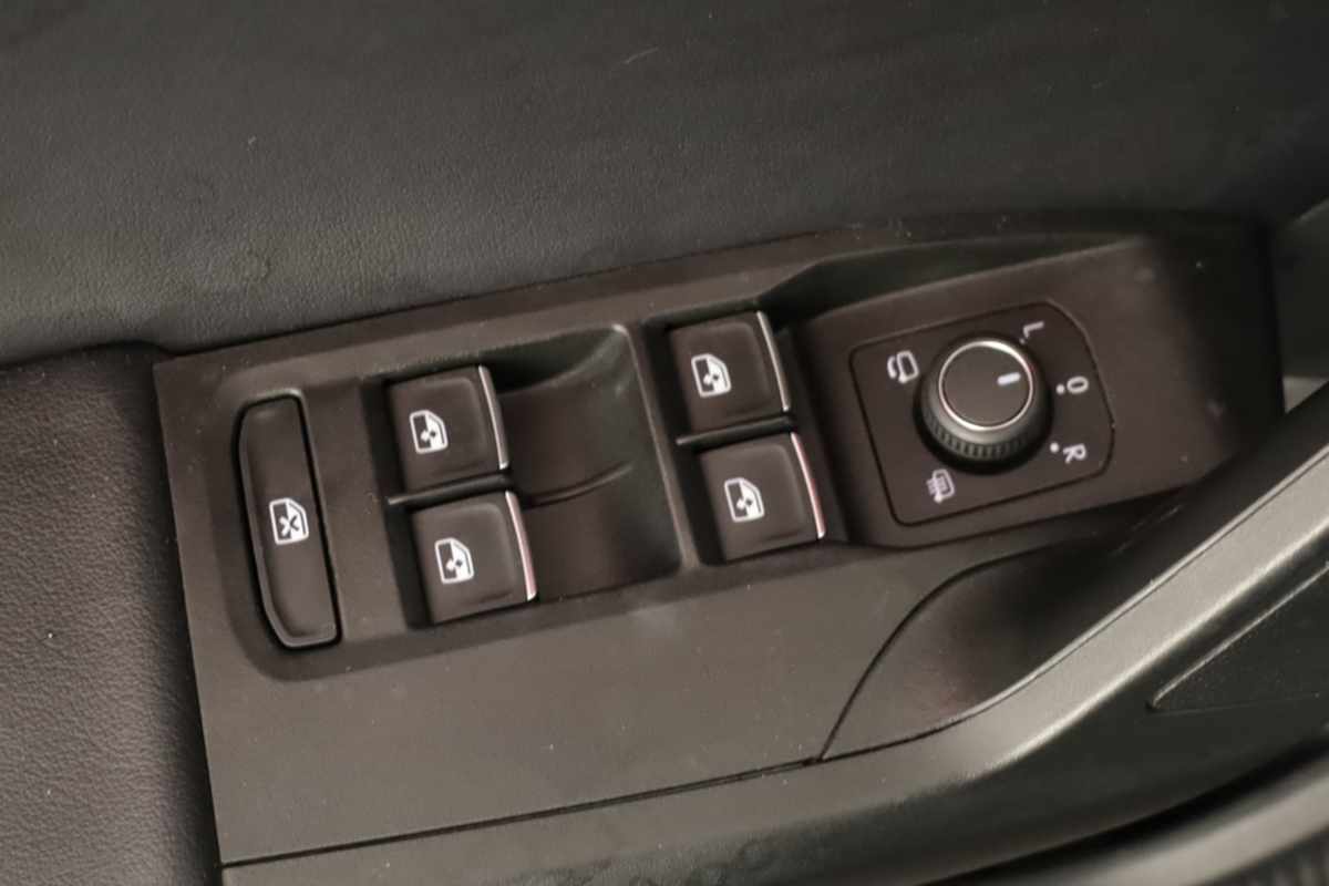 seat-leon-st-2025-hibrido-a-gasolina-1498cc