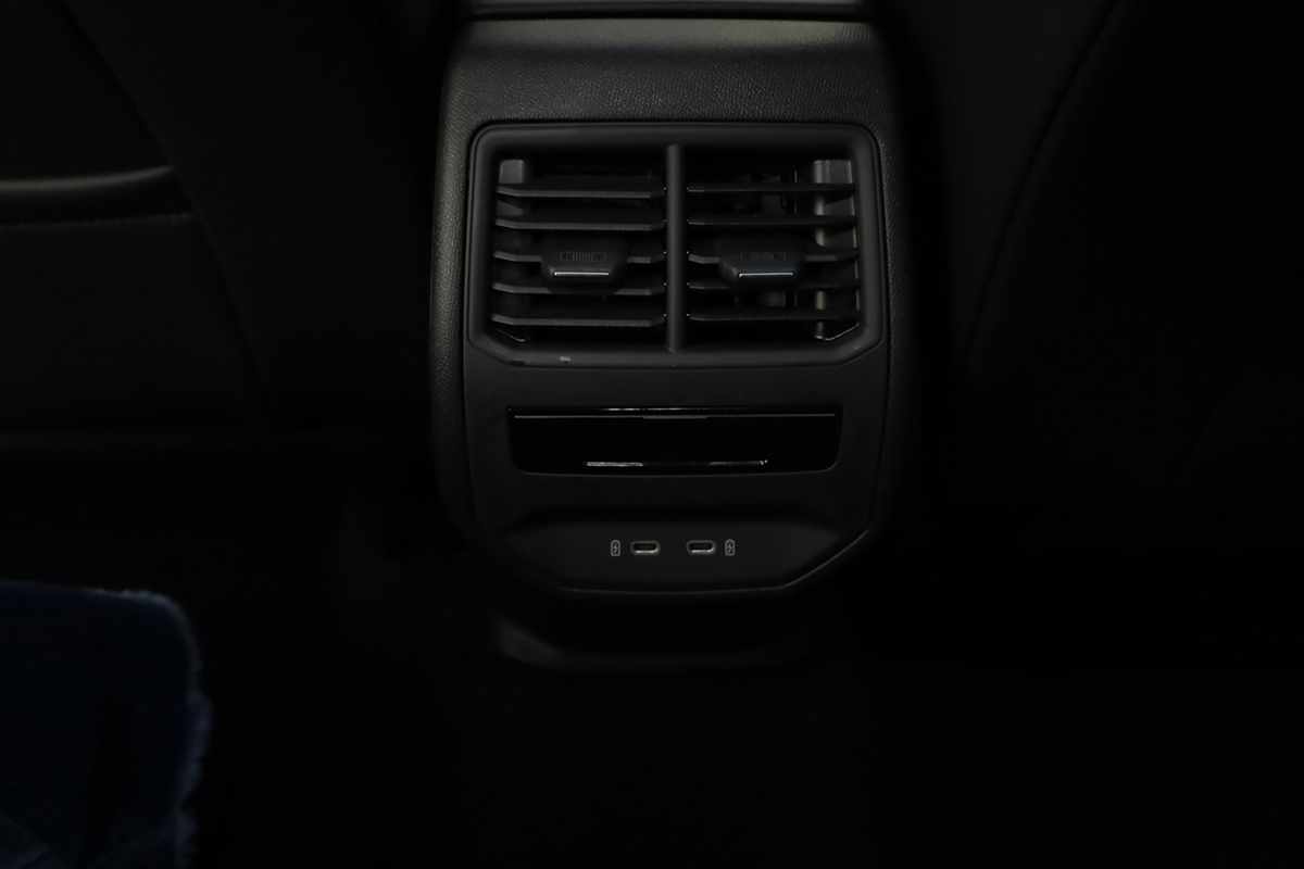 seat-leon-st-2025-hibrido-a-gasolina-1498cc