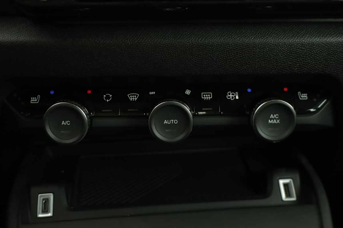 citroen-c4-2024-gasolina-1199cc