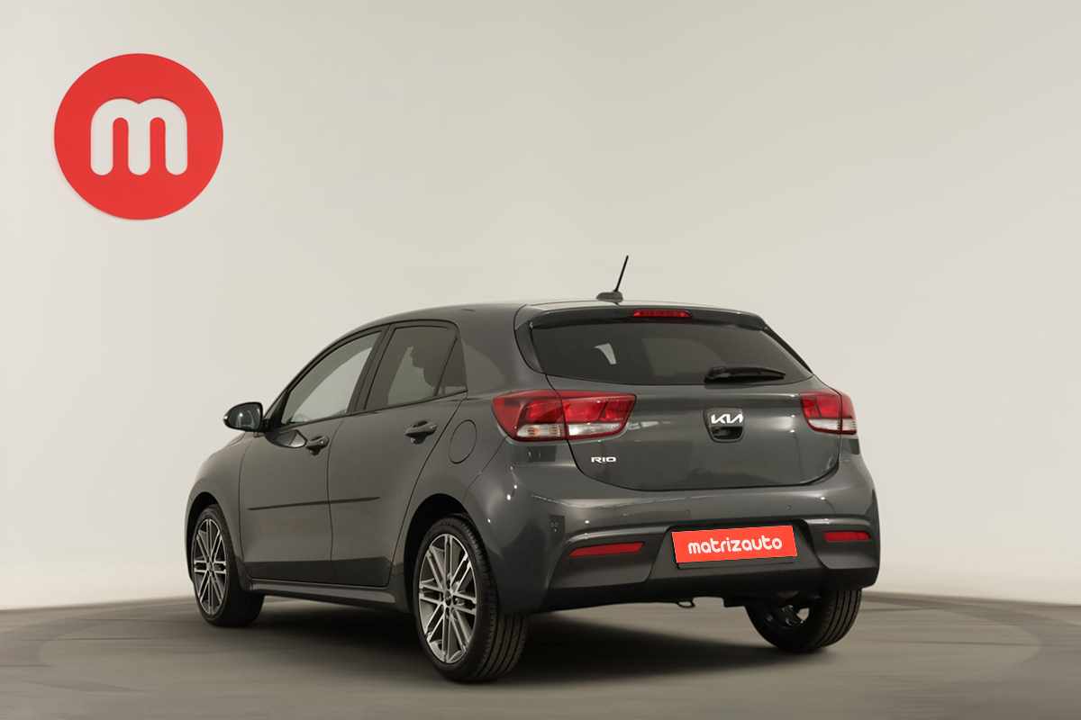 kia-rio-2023-gasolina-998cc