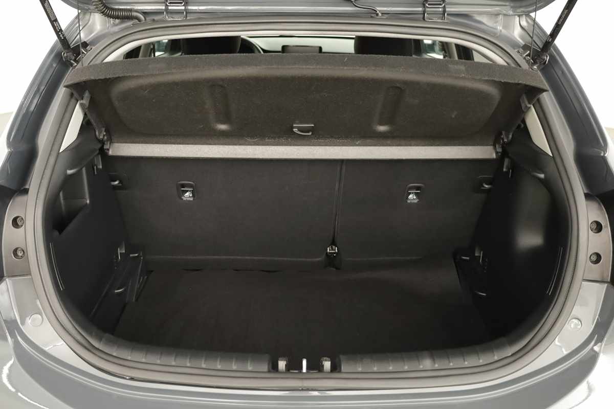 kia-rio-2023-gasolina-998cc