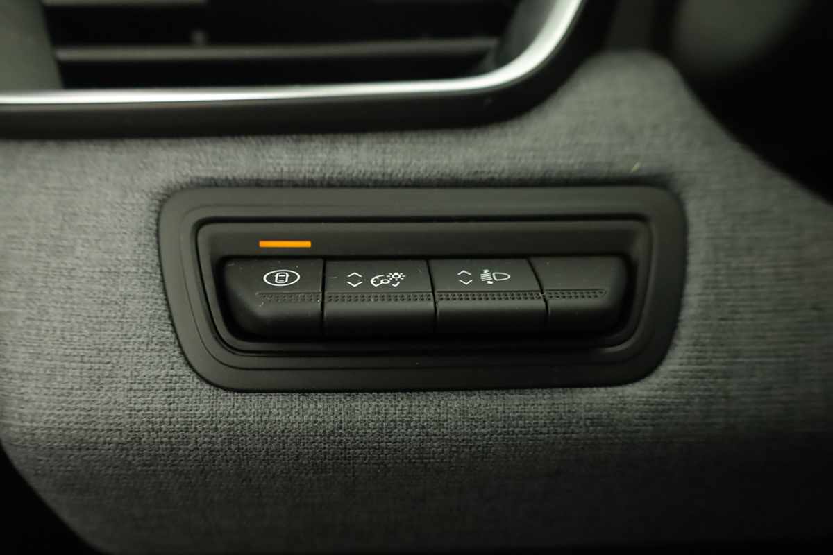 renault-clio-2024-gasolina-999cc
