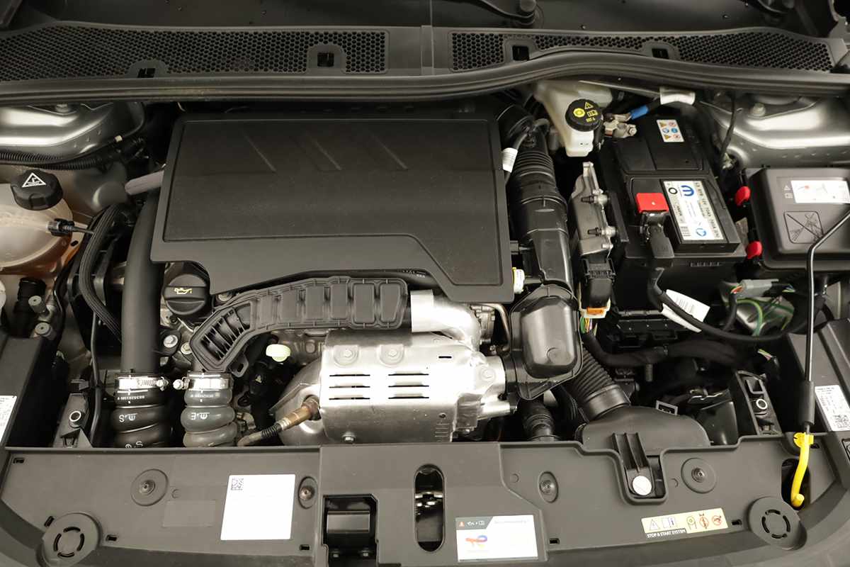 opel-corsa-2025-gasolina-1199cc