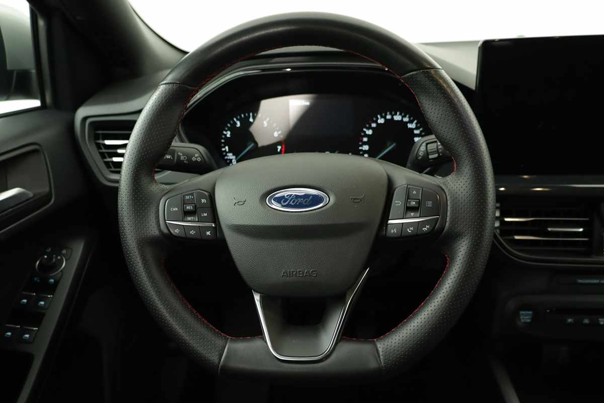 ford-focus-2025-gasolina-998cc