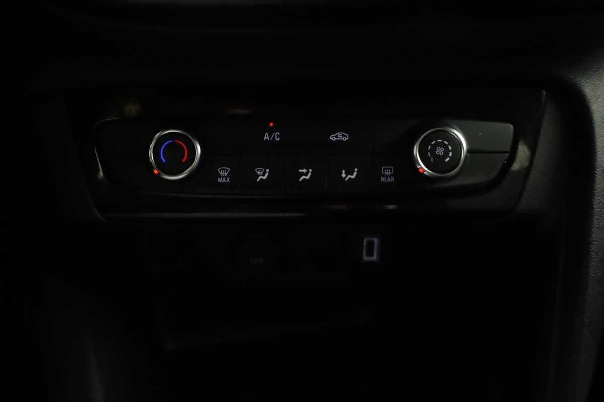 opel-corsa-2025-gasolina-1199cc