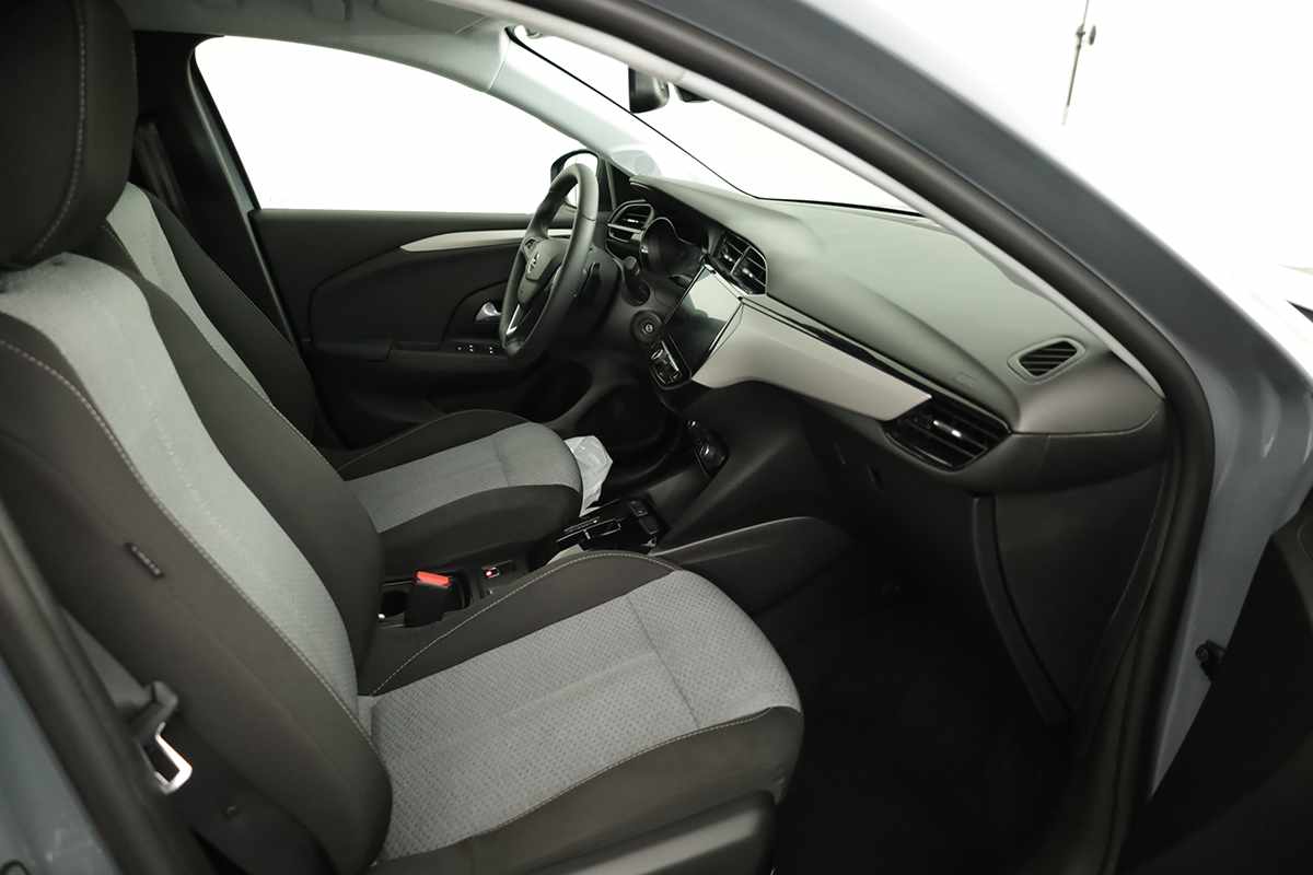 opel-corsa-2025-gasolina-1199cc