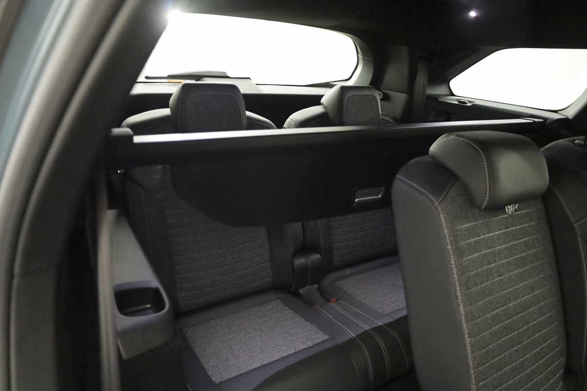 peugeot-5008-2025-gasolina-1199cc